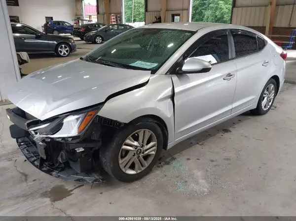 5NPD84LF8LH523226 2020 HYUNDAI ELANTRA - Image 2