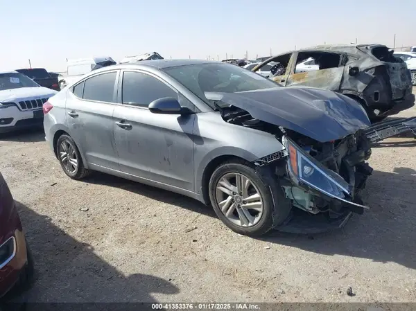 5NPD84LF8LH523839 2020 HYUNDAI ELANTRA - Image 1