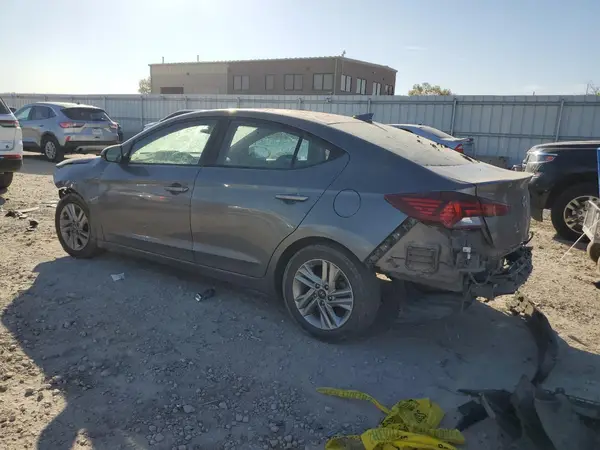 5NPD84LF8LH527051 2020 HYUNDAI ELANTRA - Image 2