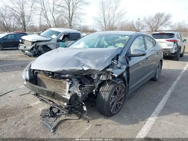 5NPD84LF8LH529320 2020 HYUNDAI ELANTRA - Image 2