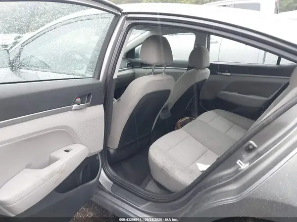 5NPD84LF8LH529687 2020 HYUNDAI ELANTRA - Image 8