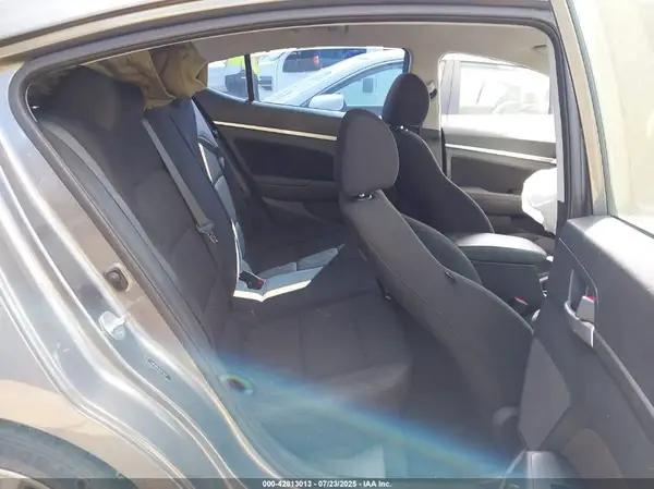 5NPD84LF8LH531827 2020 HYUNDAI ELANTRA - Image 8