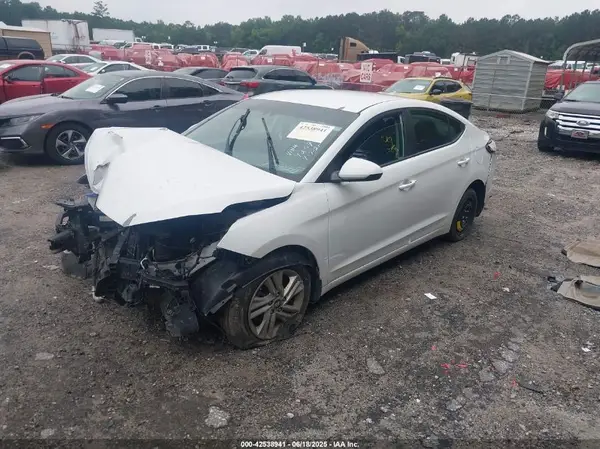 5NPD84LF8LH534209 2020 HYUNDAI ELANTRA - Image 2