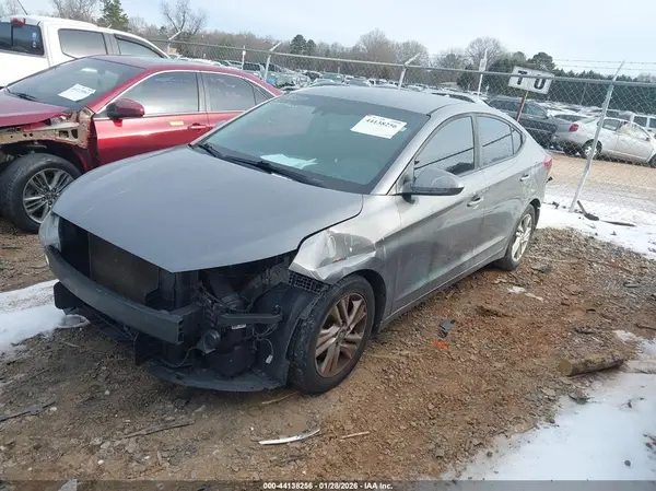 5NPD84LF8LH539278 2020 HYUNDAI ELANTRA - Image 2
