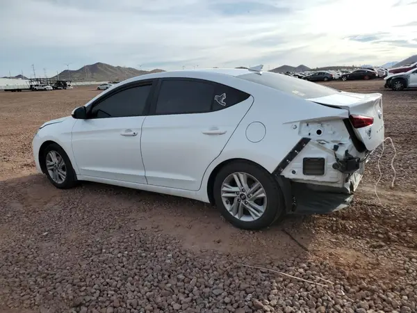 5NPD84LF8LH545999 2020 HYUNDAI ELANTRA - Image 2