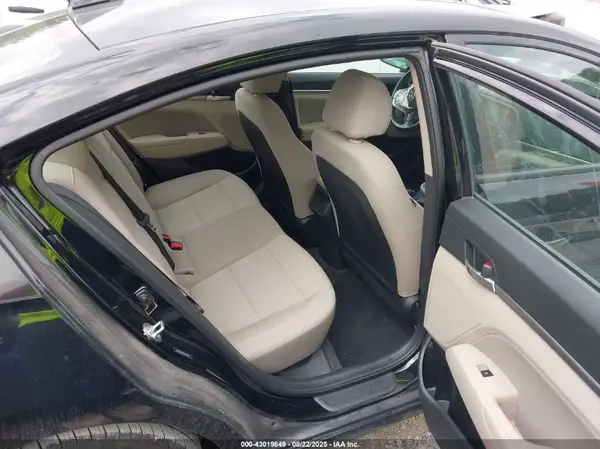 5NPD84LF8LH546960 2020 HYUNDAI ELANTRA - Image 8