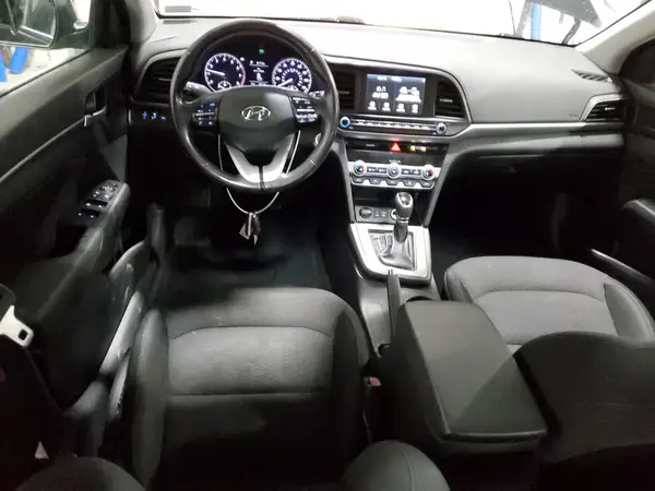 5NPD84LF8LH547686 2020 HYUNDAI ELANTRA - Image 8