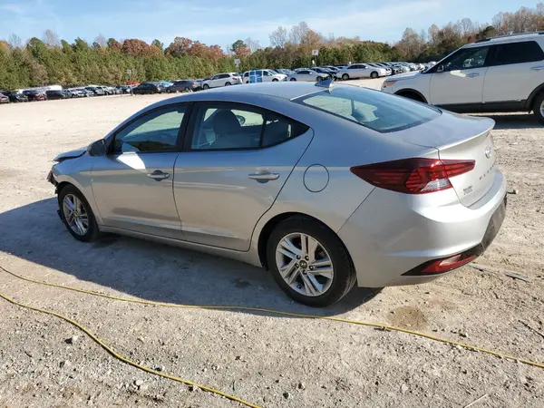 5NPD84LF8LH551575 2020 HYUNDAI ELANTRA - Image 2