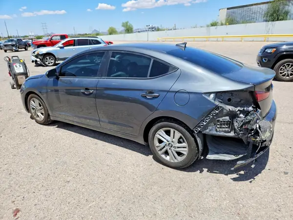5NPD84LF8LH551706 2020 HYUNDAI ELANTRA - Image 2