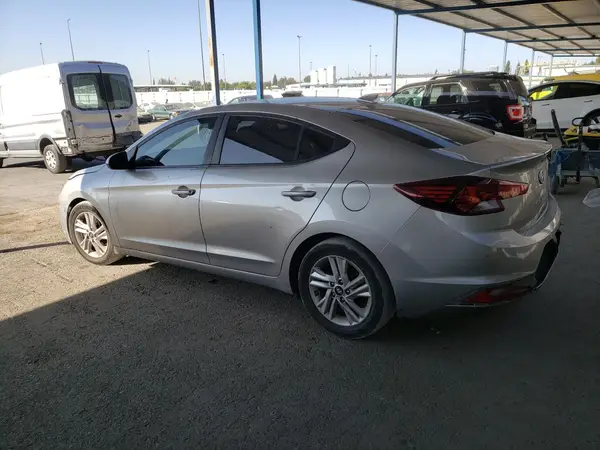5NPD84LF8LH553598 2020 HYUNDAI ELANTRA - Image 2