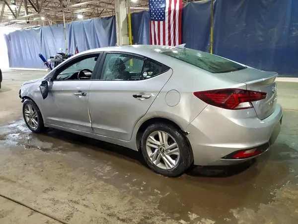 5NPD84LF8LH554623 2020 HYUNDAI ELANTRA - Image 2