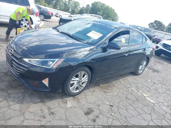 5NPD84LF8LH555304 2020 HYUNDAI ELANTRA - Image 2