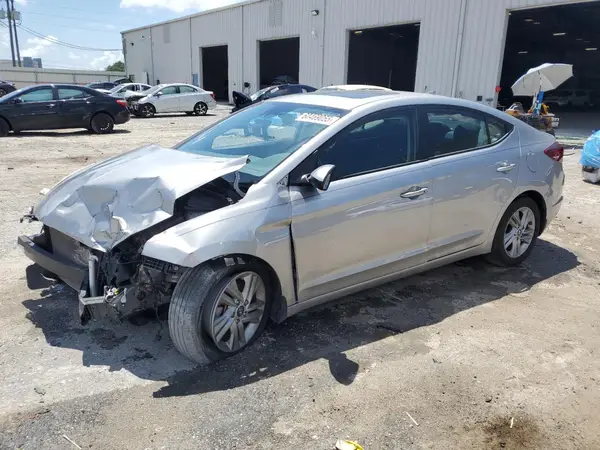 5NPD84LF8LH555903 2020 HYUNDAI ELANTRA - Image 1