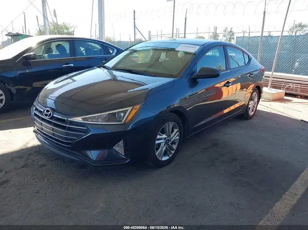 5NPD84LF8LH556730 2020 HYUNDAI ELANTRA - Image 2