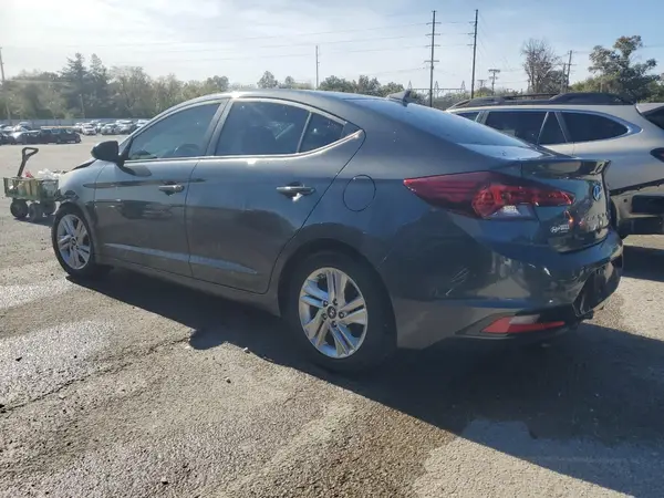 5NPD84LF8LH558235 2020 HYUNDAI ELANTRA - Image 2
