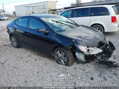 5NPD84LF8LH558428 2020 HYUNDAI ELANTRA