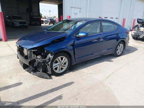 5NPD84LF8LH560115 2020 HYUNDAI ELANTRA - Image 2