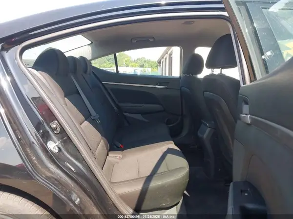 5NPD84LF8LH562639 2020 HYUNDAI ELANTRA - Image 8