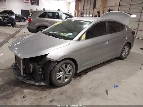 5NPD84LF8LH564276 2020 HYUNDAI ELANTRA - Image 2