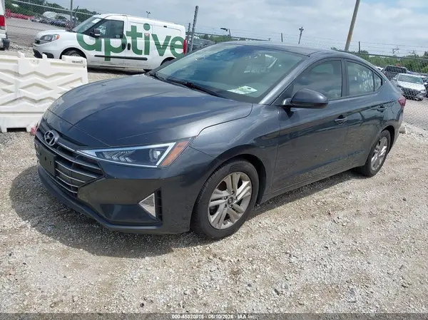 5NPD84LF8LH564701 2020 HYUNDAI ELANTRA - Image 2