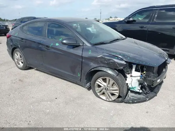 5NPD84LF8LH564732 2020 HYUNDAI ELANTRA - Image 1