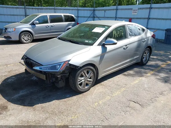 5NPD84LF8LH565377 2020 HYUNDAI ELANTRA - Image 2