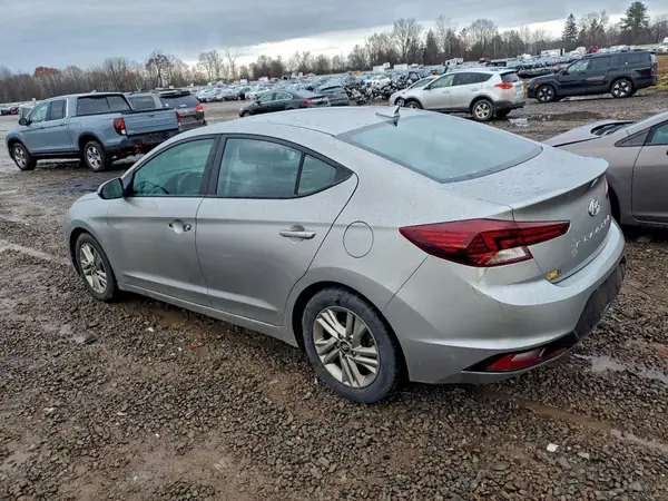 5NPD84LF8LH565864 2020 HYUNDAI ELANTRA - Image 2