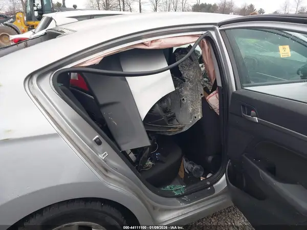 5NPD84LF8LH566819 2020 HYUNDAI ELANTRA - Image 8