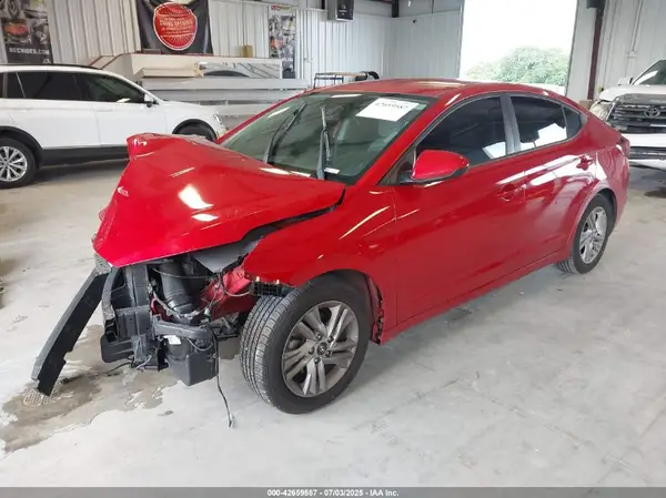 5NPD84LF8LH567033 2020 HYUNDAI ELANTRA - Image 2