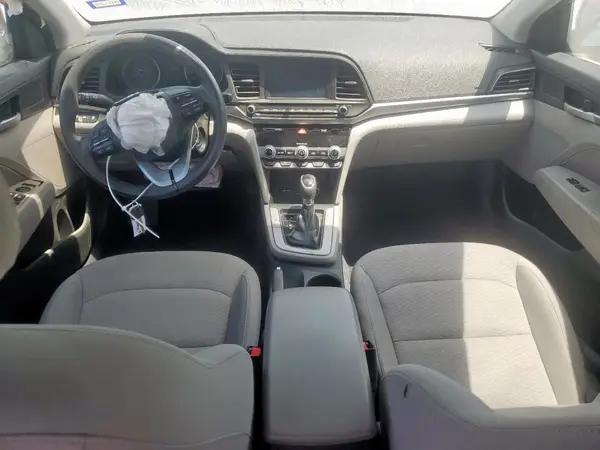 5NPD84LF8LH569686 2020 HYUNDAI ELANTRA - Image 8
