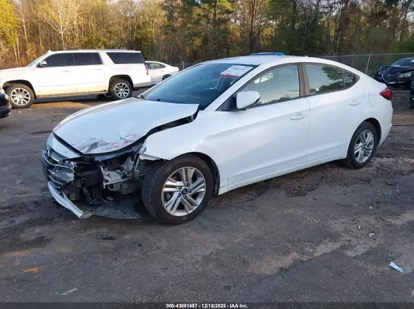 5NPD84LF8LH571048 2020 HYUNDAI ELANTRA - Image 2