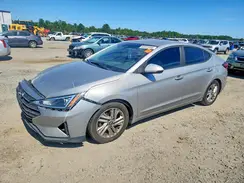 5NPD84LF8LH572412 2020 HYUNDAI ELANTRA
