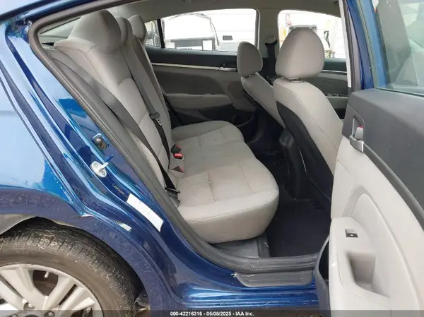 5NPD84LF8LH574676 2020 HYUNDAI ELANTRA - Image 8