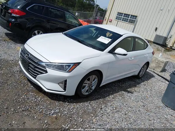 5NPD84LF8LH576492 2020 HYUNDAI ELANTRA - Image 2