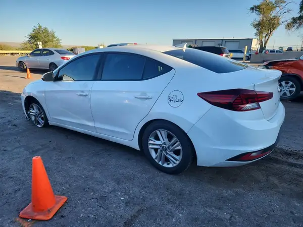 5NPD84LF8LH580333 2020 HYUNDAI ELANTRA - Image 2