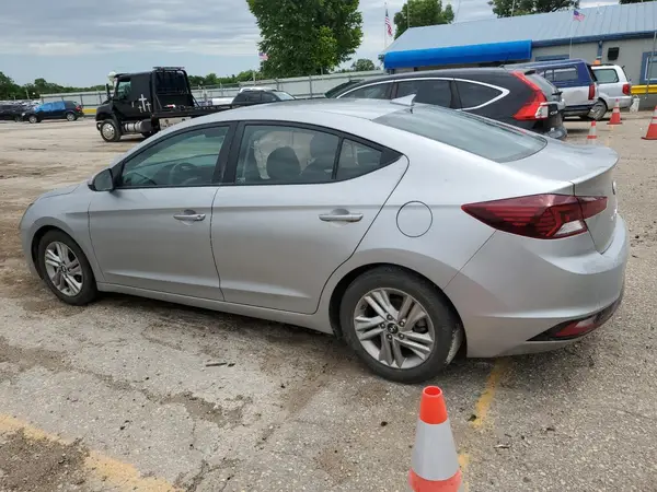 5NPD84LF8LH581305 2020 HYUNDAI ELANTRA - Image 2