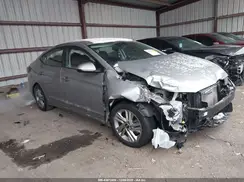 5NPD84LF8LH585032 2020 HYUNDAI ELANTRA
