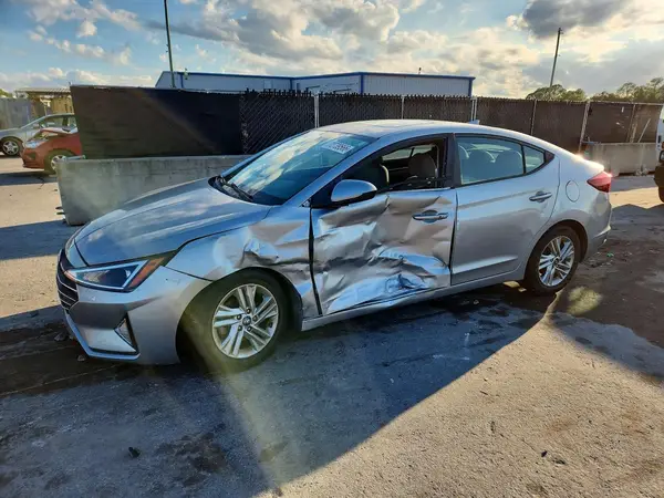5NPD84LF8LH593275 2020 HYUNDAI ELANTRA - Image 1