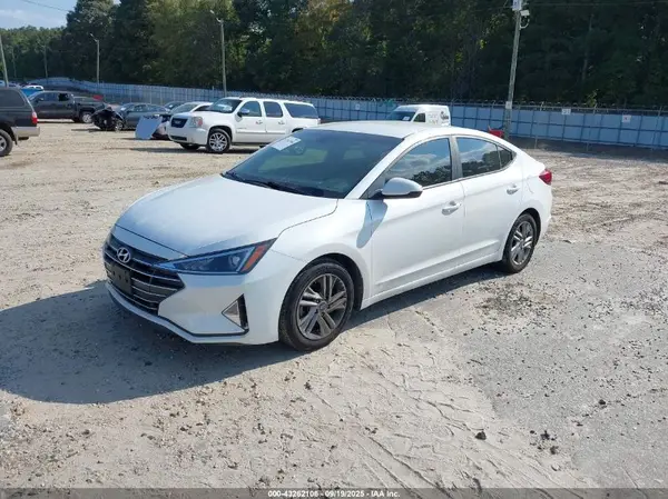 5NPD84LF8LH594071 2020 HYUNDAI ELANTRA - Image 2