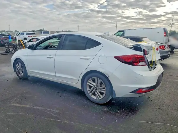 5NPD84LF8LH604629 2020 HYUNDAI ELANTRA - Image 2