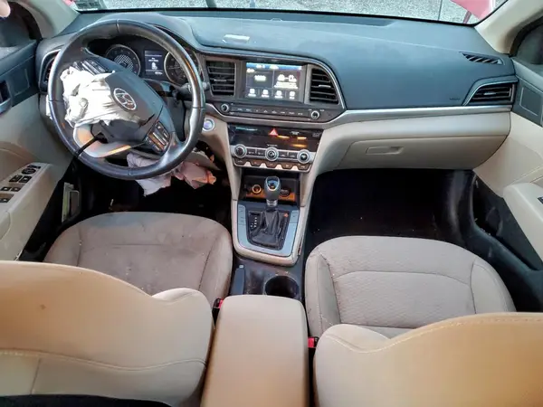 5NPD84LF8LH623875 2020 HYUNDAI ELANTRA - Image 8