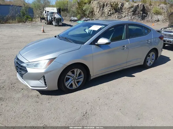 5NPD84LF8LH625089 2020 HYUNDAI ELANTRA - Image 2