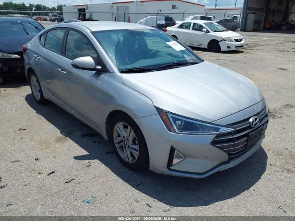 5NPD84LF8LH625562 2020 HYUNDAI ELANTRA - Image 1