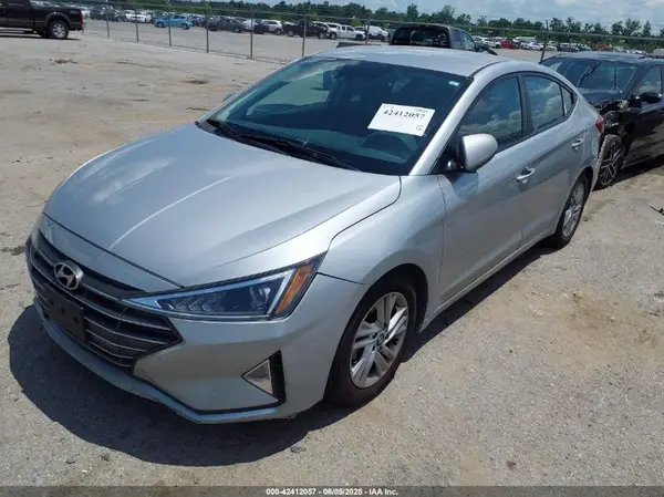 5NPD84LF8LH625562 2020 HYUNDAI ELANTRA - Image 2