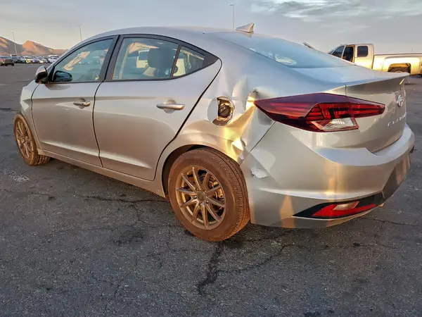 5NPD84LF8LH628638 2020 HYUNDAI ELANTRA - Image 2