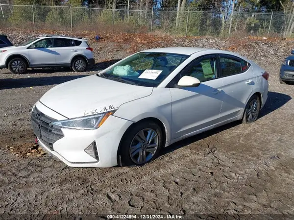 5NPD84LF8LH628753 2020 HYUNDAI ELANTRA - Image 2