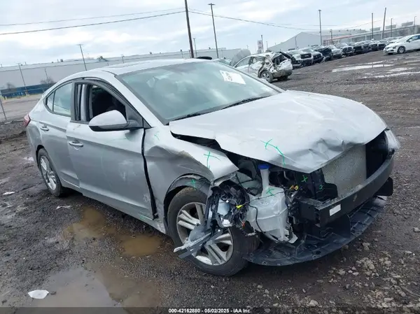 5NPD84LF8LH629384 2020 HYUNDAI ELANTRA - Image 1