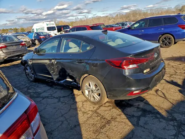 5NPD84LF8LH630051 2020 HYUNDAI ELANTRA - Image 2
