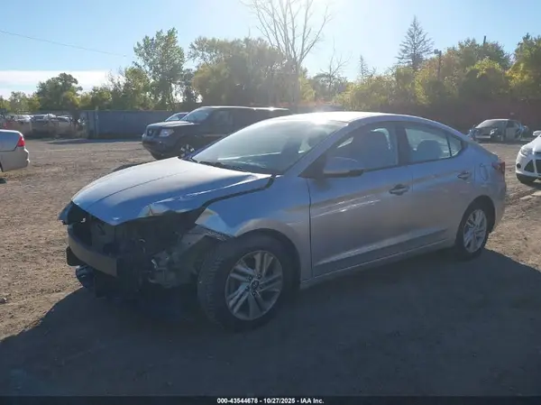5NPD84LF8LH632513 2020 HYUNDAI ELANTRA - Image 2