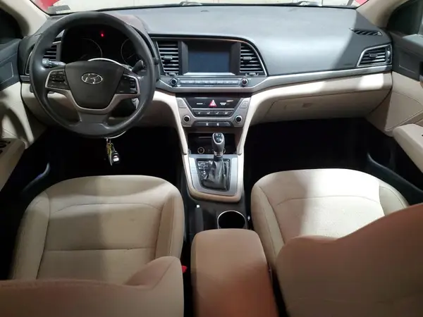 5NPD84LF9HH000465 2017 HYUNDAI ELANTRA - Image 8